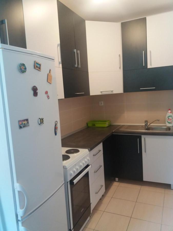 Daniris Apartman Новий Сад Екстер'єр фото
